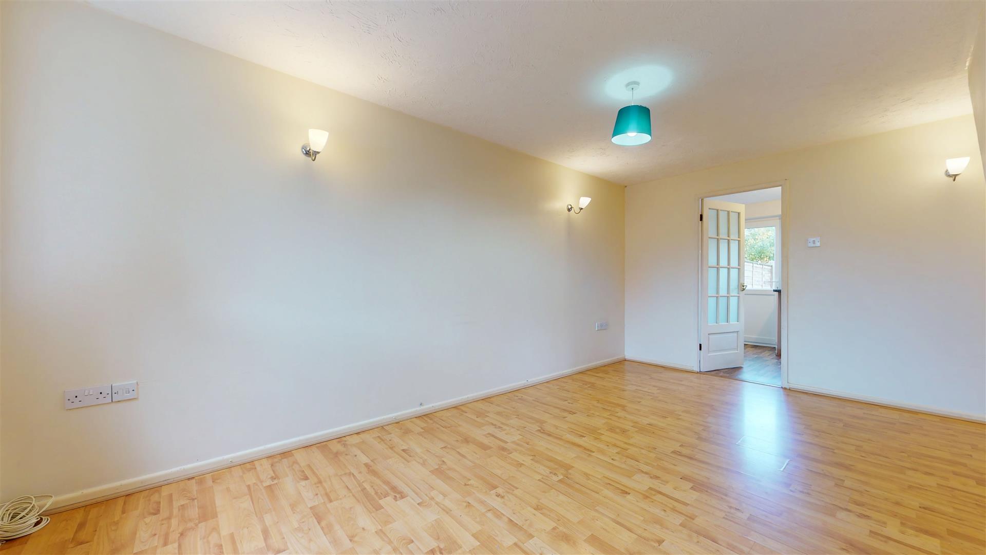 2 bed property in Bantock Close, Milton Keynes